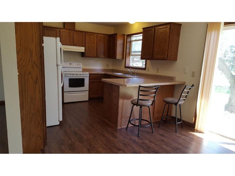 308 8th St N, Sartell, MN 56377