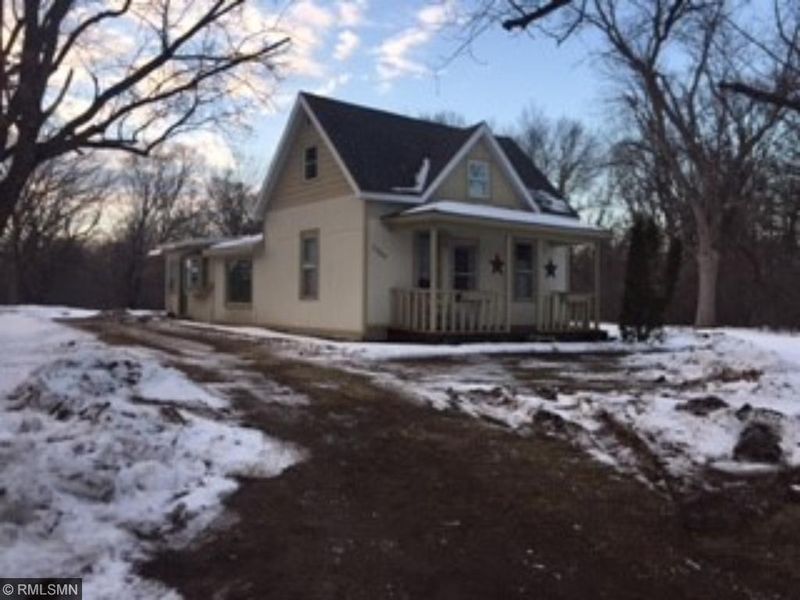 37888 Falcon Ave, North Branch, MN 55056