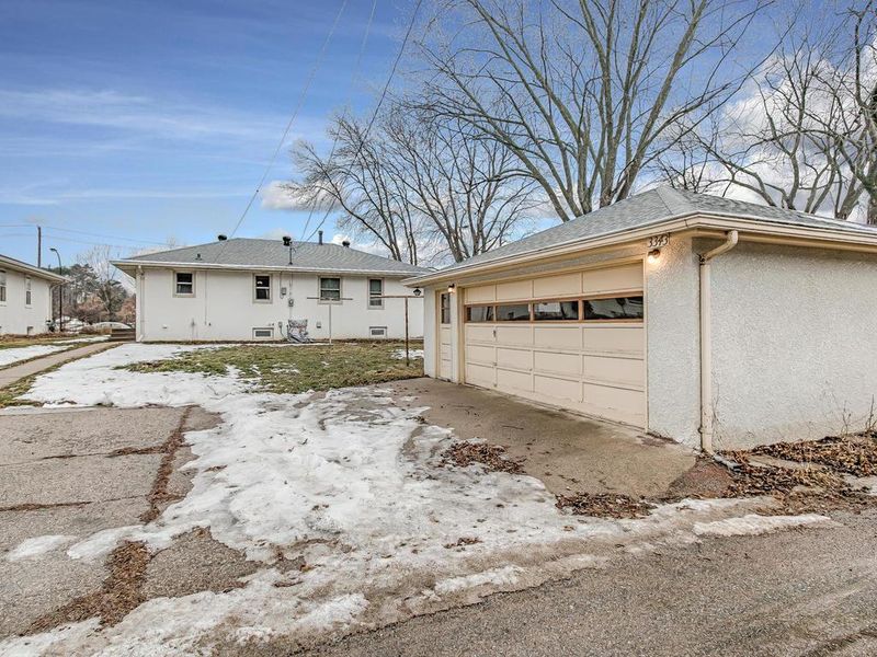 3343 Central Ave NE, Minneapolis, MN 55418