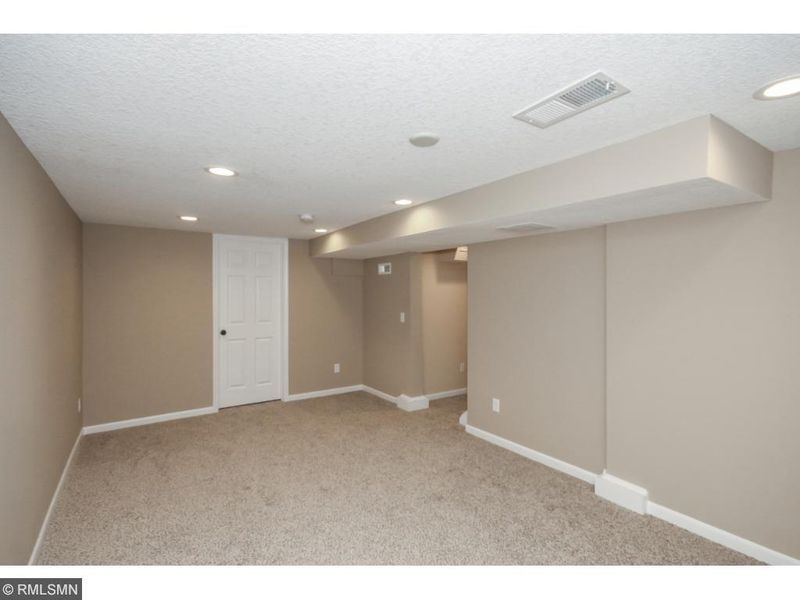 5601 Camden Ave N, Brooklyn Center, MN 55430