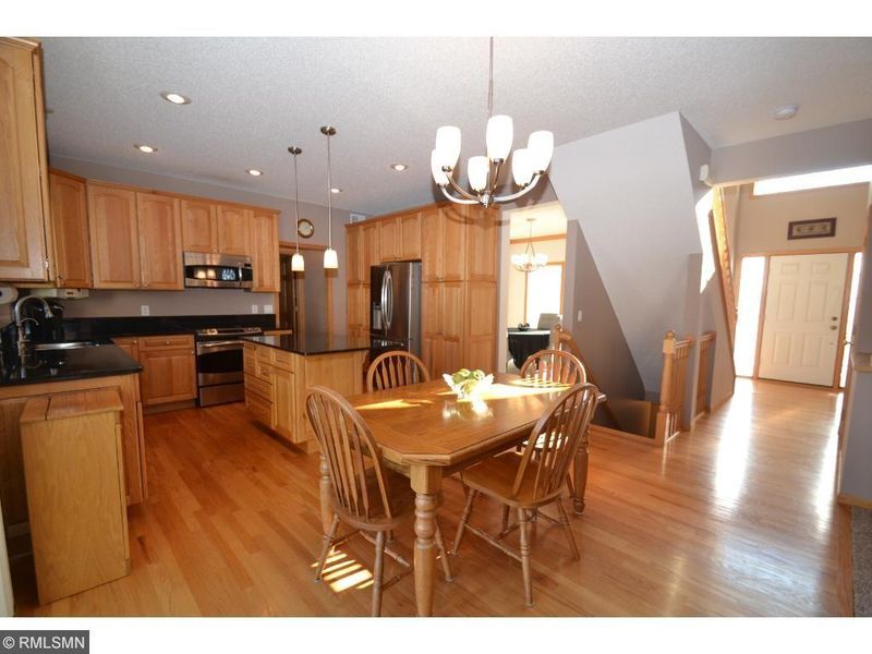 13336 Danube Ln, Rosemount, MN 55068