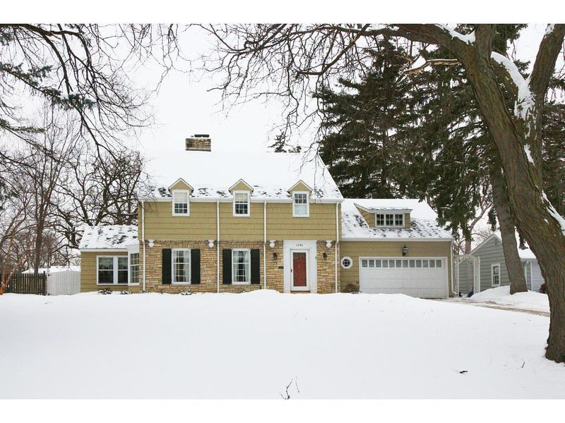 2840 Utica Ave S, Saint Louis Park, MN 55416