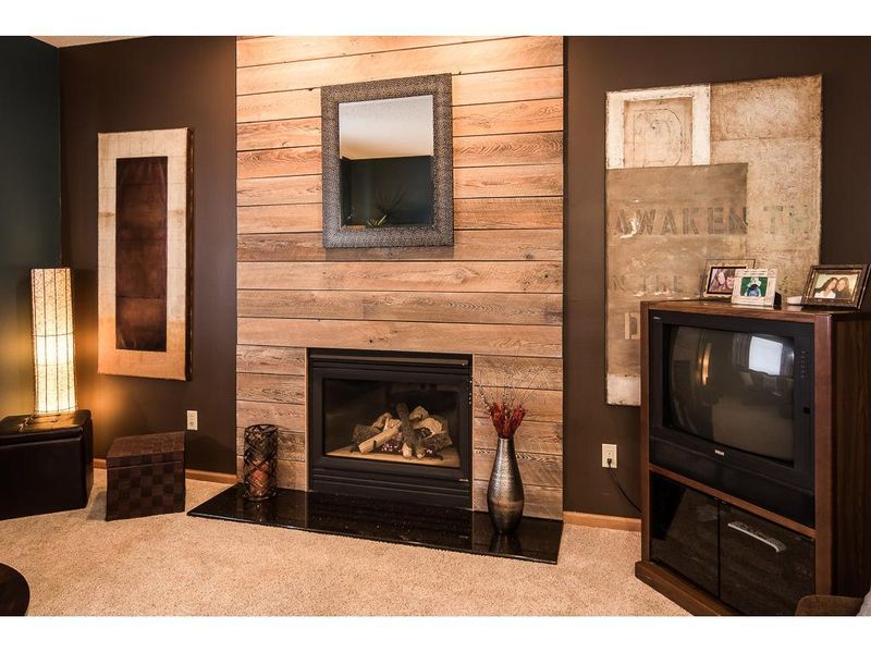 2083 Anton Way, Shakopee, MN 55379