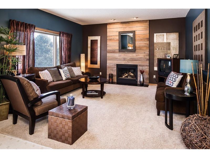 2083 Anton Way, Shakopee, MN 55379