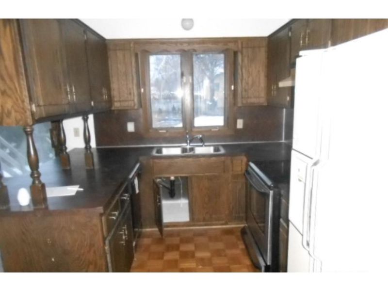 10875 Eagle St NW, Coon Rapids, MN 55433