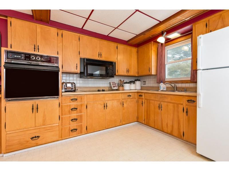 921 SE 12th St, Brainerd, MN 56401