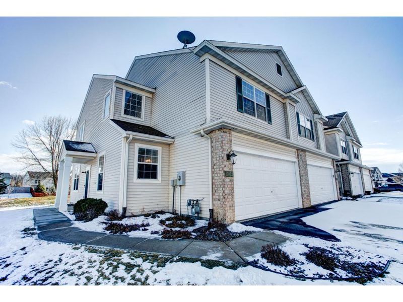 16823 78th Pl N, Maple Grove, MN 55311