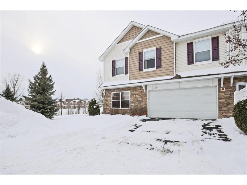 3399 Maureen Ln, Stillwater, MN 55082