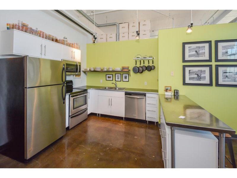 500 Robert St N #719, Saint Paul, MN 55101