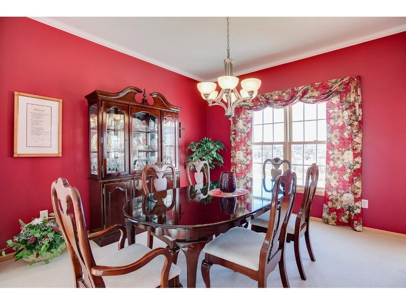 10555 Prairie Ln, Hanover, MN 55341