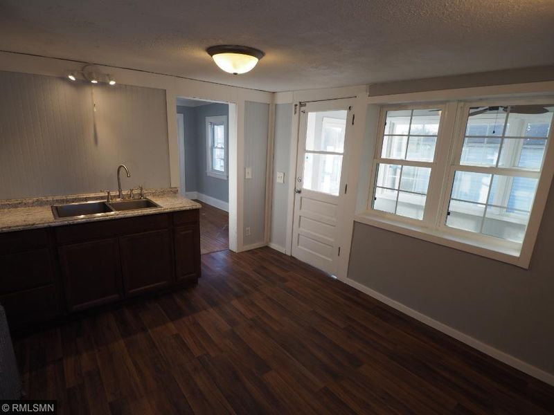 509 Jefferson Ave, Saint Paul, MN 55102