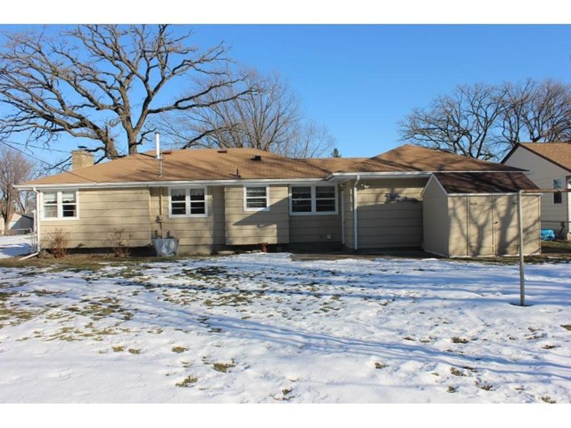 5313 Jersey Ave N, Crystal, MN 55428