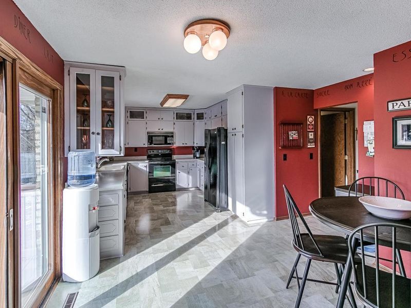 7873 113th St S, Cottage Grove, MN 55016