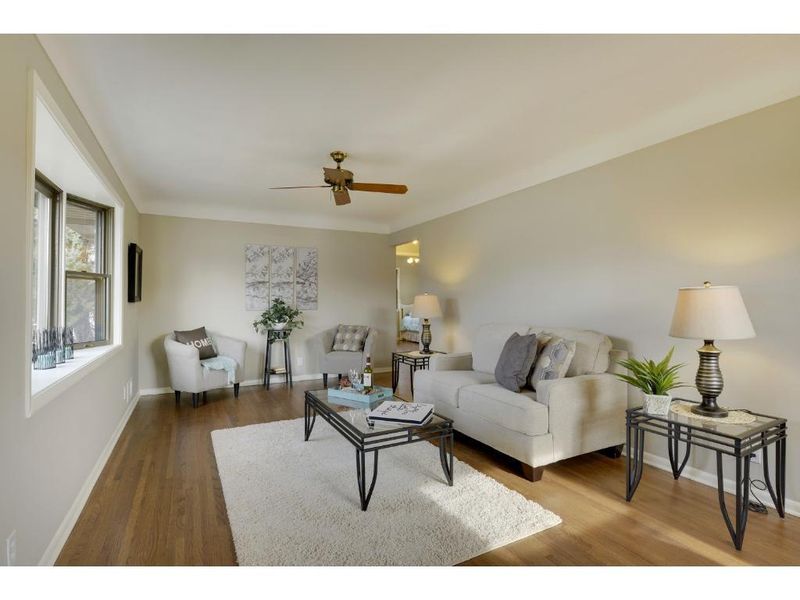 1457 7th Ave S, South Saint Paul, MN 55075