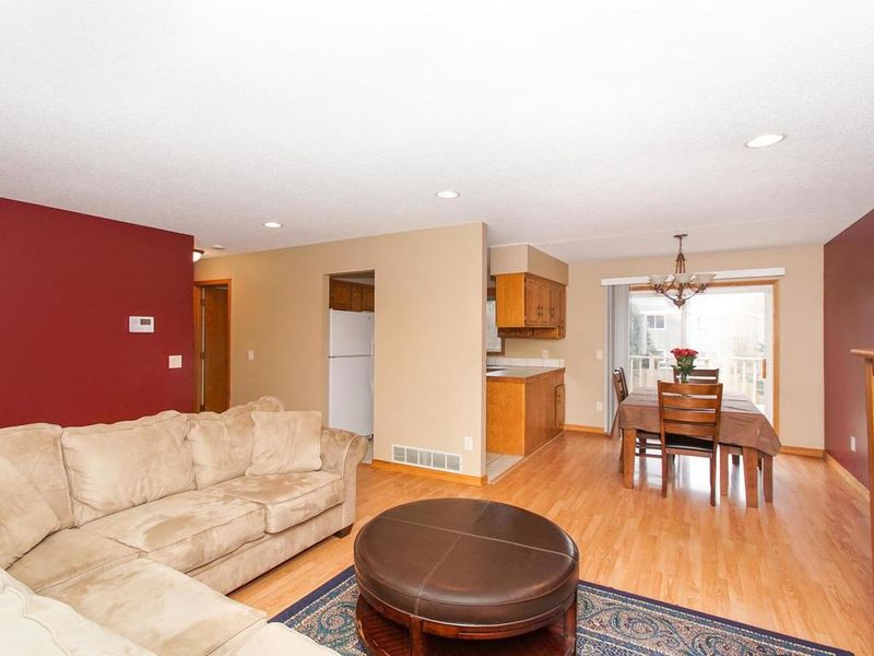 3964 86th Ln NE, Blaine, MN 55014