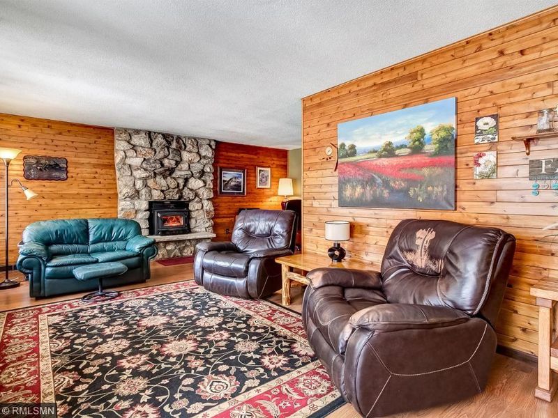 455 170th Ave NE, Ham Lake, MN 55304