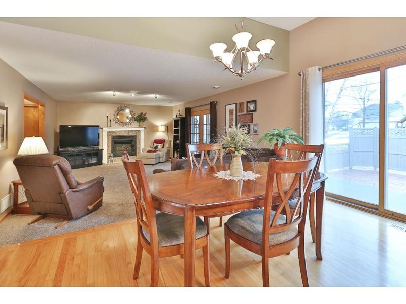 10019 Hidden Oaks Ln N, Champlin, MN 55316