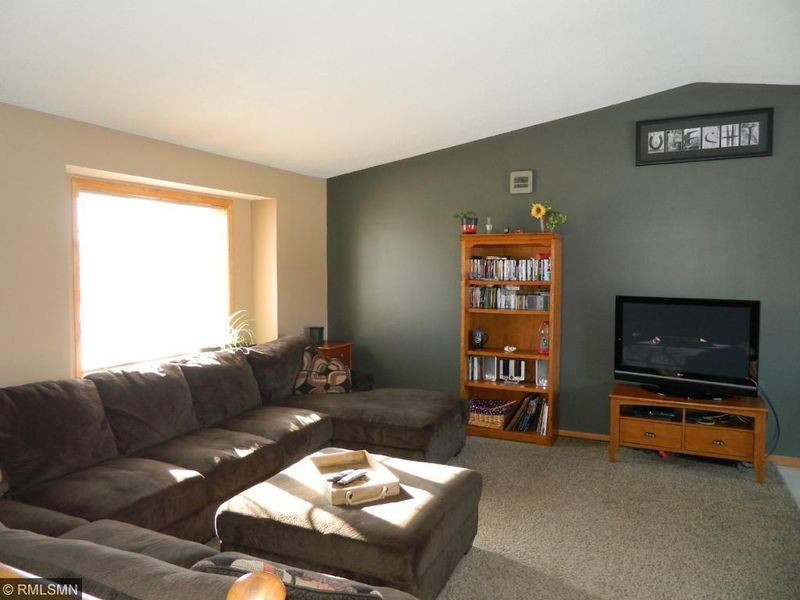 655 W 11th St, Rush City, MN 55069