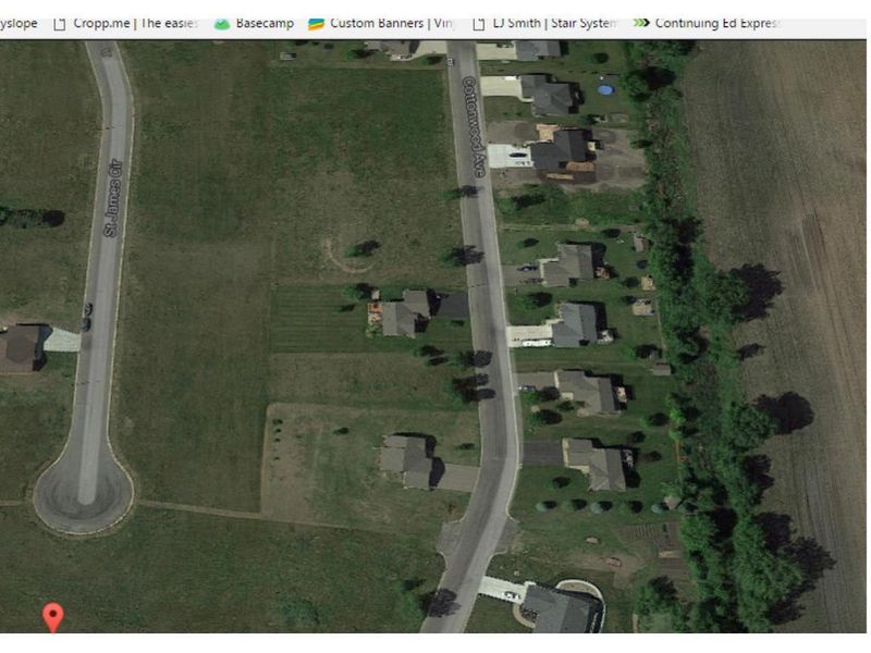 663 Cottonwood Ave, Litchfield, MN 55355