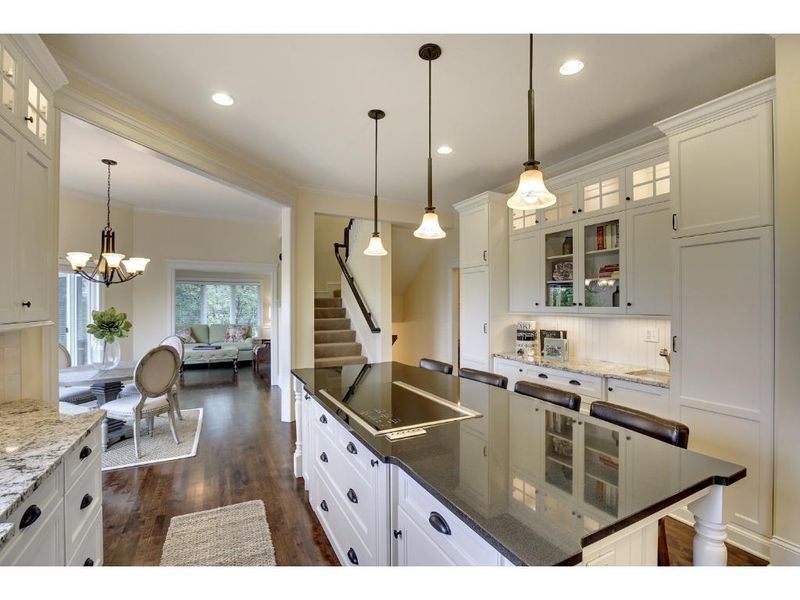 7640 S Bay Dr, Bloomington, MN 55438