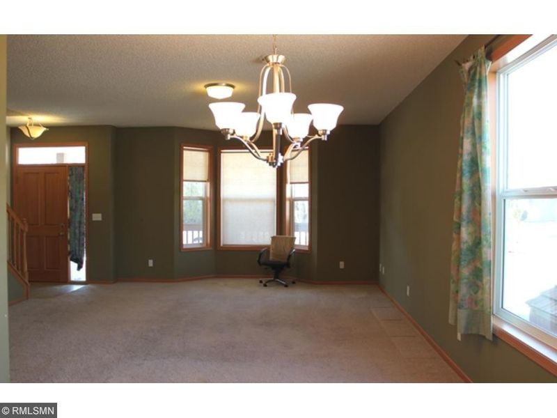 672 Orrin St, Saint Paul, MN 55102