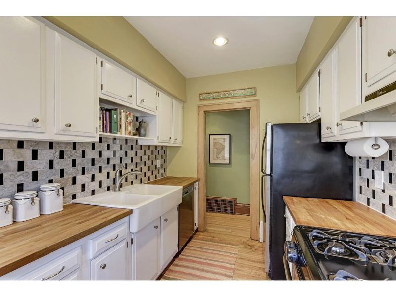 4412 Bryant Ave S, Minneapolis, MN 55419