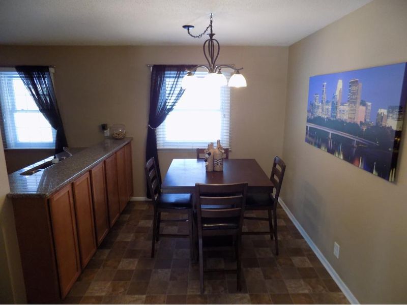 181 Spruce Dr, Apple Valley, MN 55124