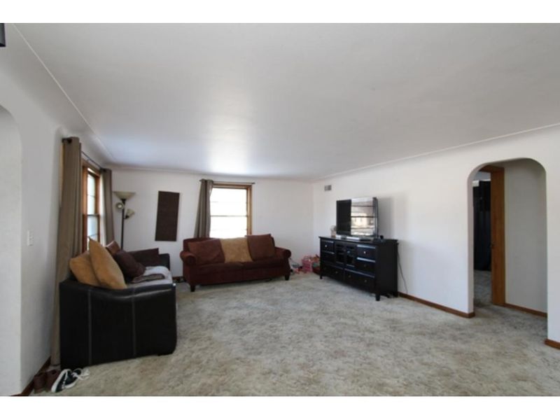 746 6th Ave W, Shakopee, MN 55379