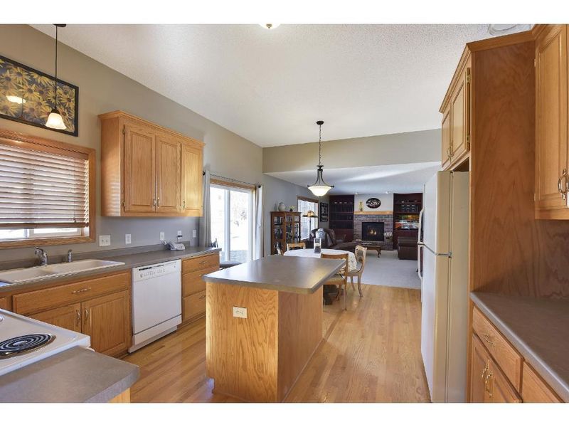 2087 Silver St, Waconia, MN 55387