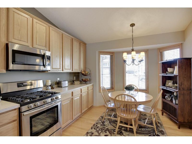 12419 74th Ave N, Maple Grove, MN 55369