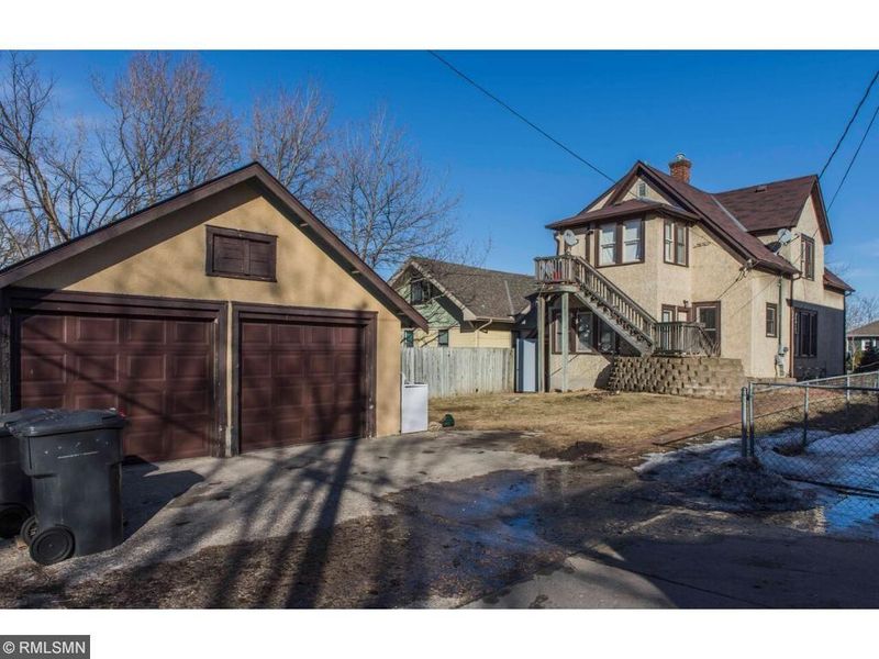 3915 Dupont Ave N, Minneapolis, MN 55412