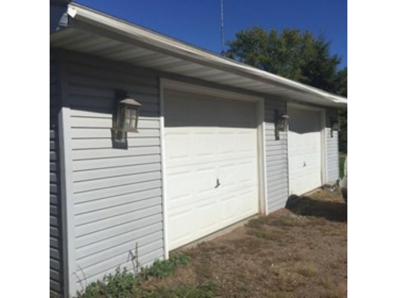 114 Oriole St W, Sandstone, MN 55072