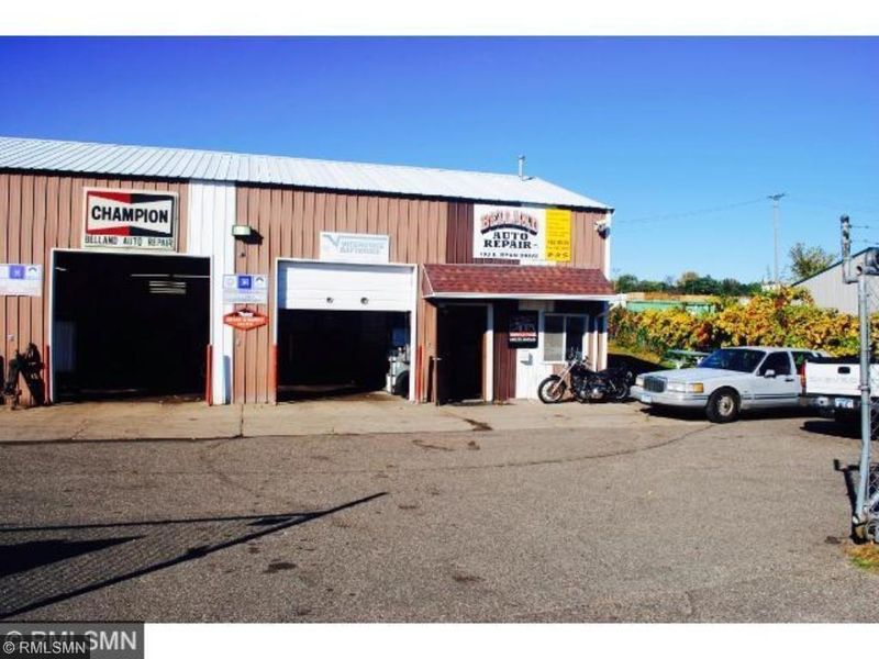 193 Ryan Dr, Little Canada, MN 55117