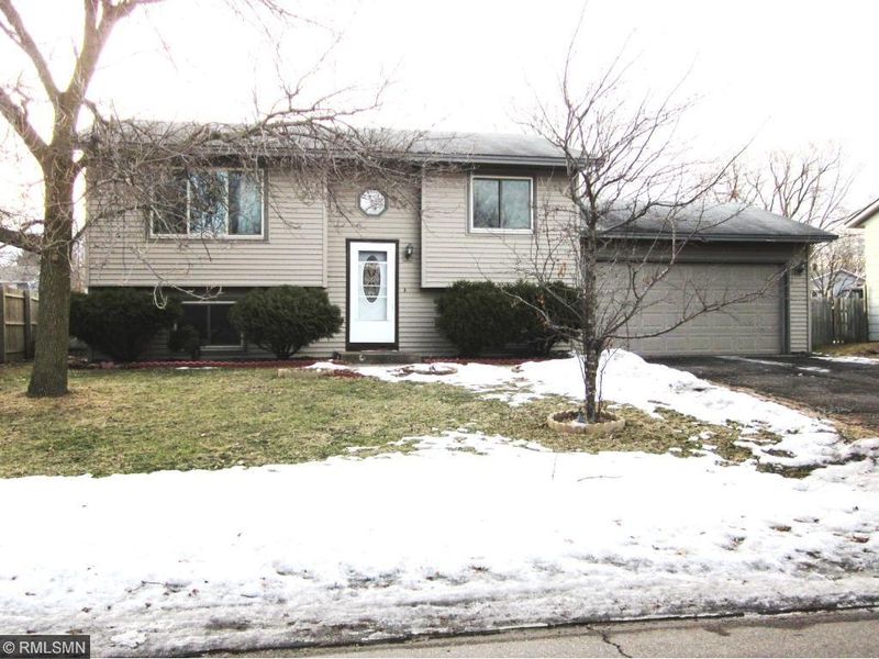7717 Colfax Ave N, Brooklyn Park, MN 55444