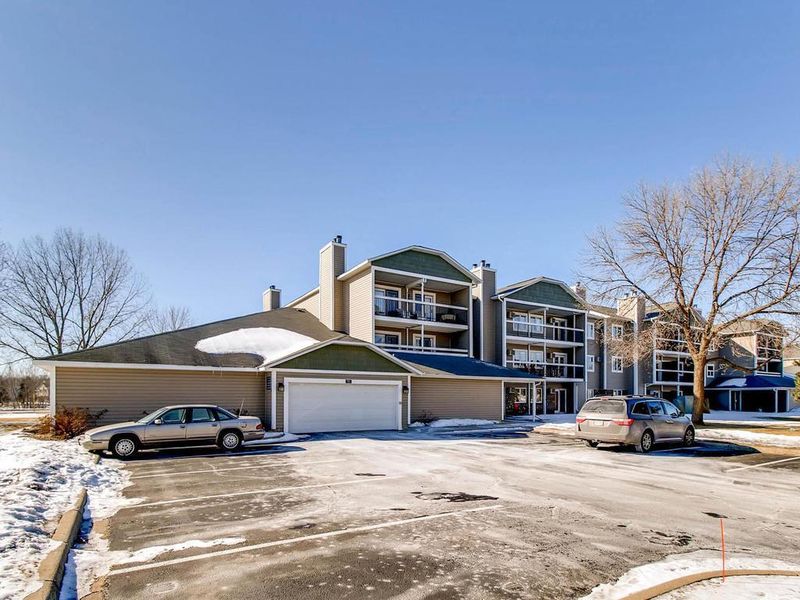 7632 157th St W #209, Apple Valley, MN 55124