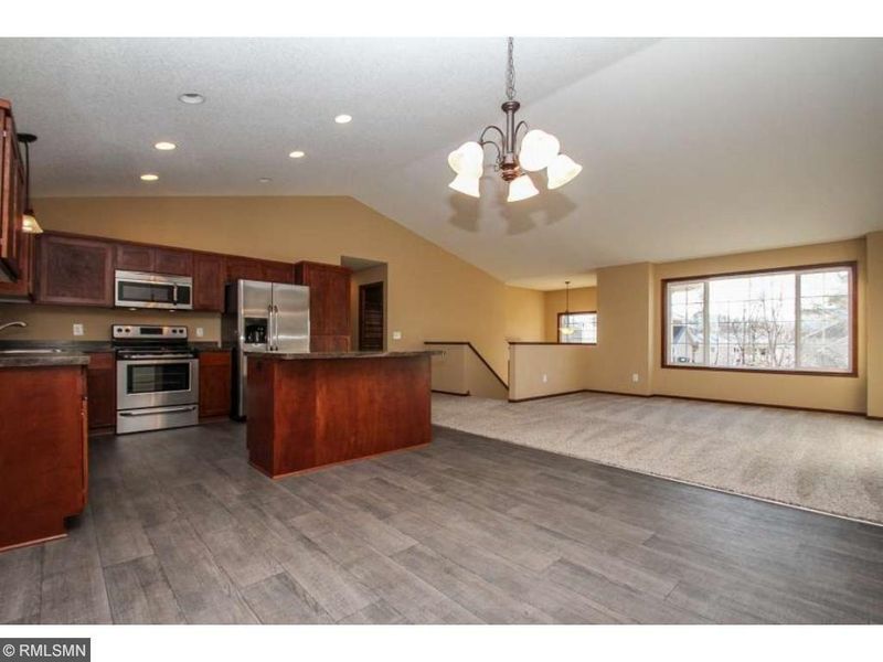 627 129th Ln NE, Blaine, MN 55434