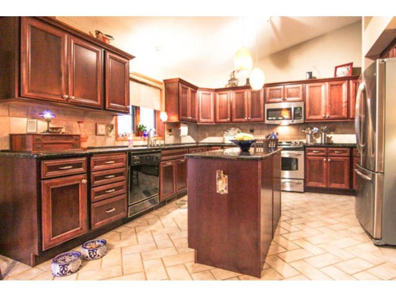7365 Moonlight Ln, Eden Prairie, MN 55346