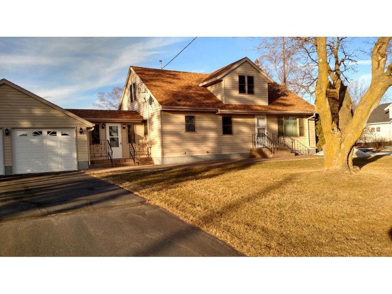 26880 93rd St, Pierz, MN 56364