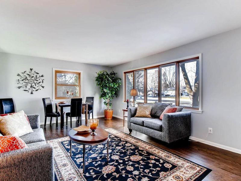 10325 Clinton Ave S, Bloomington, MN 55420