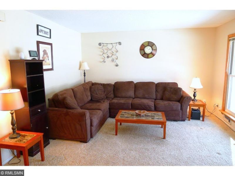 31 Maryknoll Dr, Stillwater, MN 55082