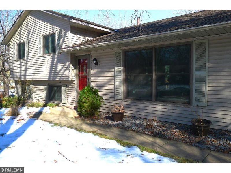 31 Maryknoll Dr, Stillwater, MN 55082