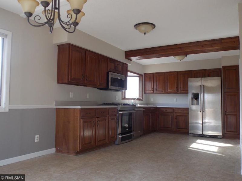 7783 Ideal Ave S, Cottage Grove, MN 55016