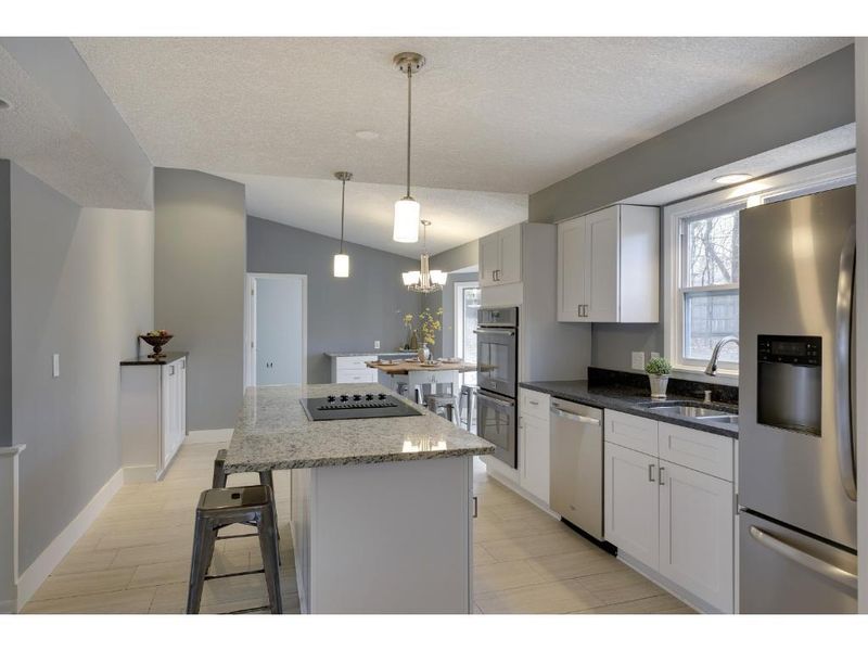 3009 Walnut Grove Ln N, Plymouth, MN 55447