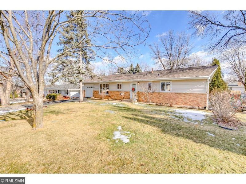 3110 Jersey Ave N, Crystal, MN 55427