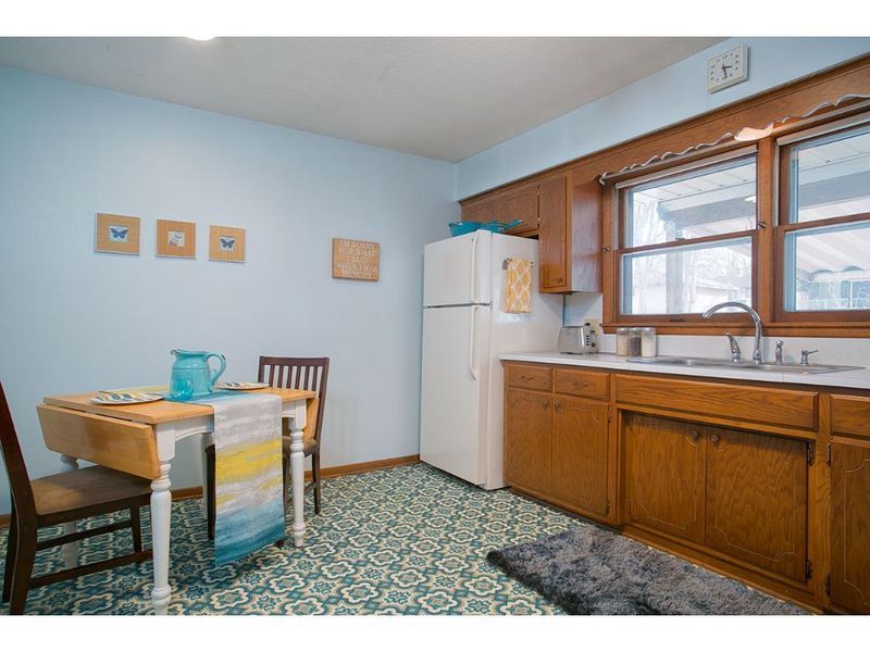 2638 1st Ave E, North Saint Paul, MN 55109