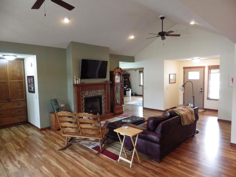 32005 Terry Rd, Avon, MN 56310