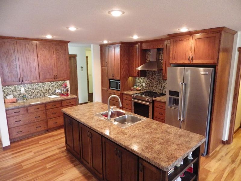 32005 Terry Rd, Avon, MN 56310