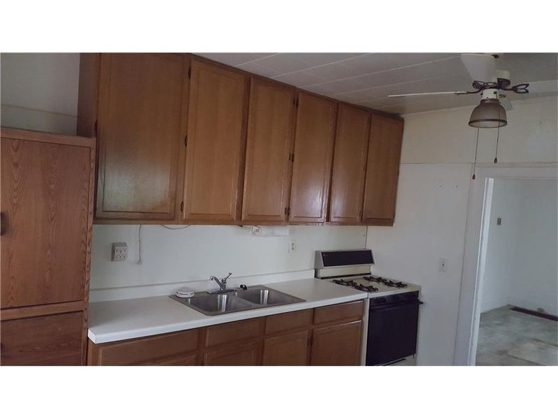 402 5th Ave E, Durand, WI 54736