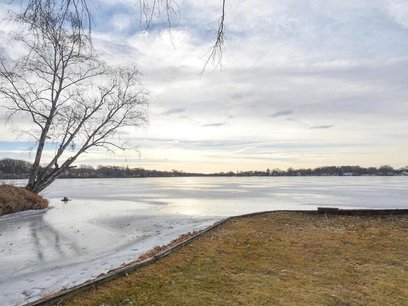 18637 Simonet Dr NW, Elk River, MN 55330