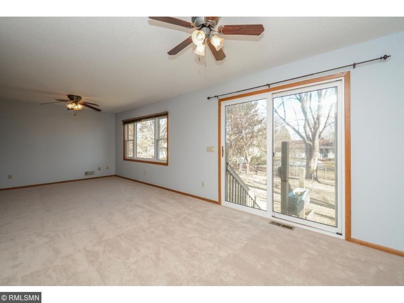 10758 Zopfi Way E, Maple Grove, MN 55369